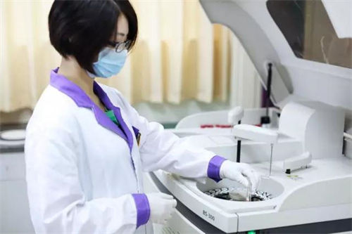 醫(yī)院績(jī)效管理中應(yīng)注意的四個(gè)方面(圖1)