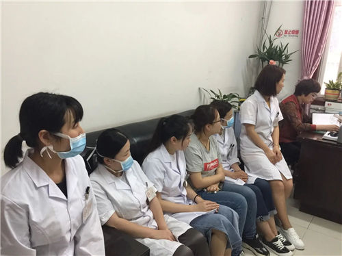 提高醫(yī)院護理服務(wù)的四大措施(圖2) 提高醫(yī)院護理服務(wù)的四大措施(圖2)