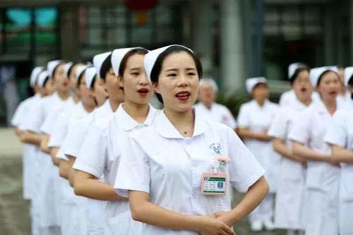 護(hù)士護(hù)理禮儀培訓(xùn)從哪入手？護(hù)士禮儀提升醫(yī)院品牌價值(圖1)